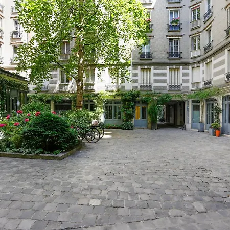 Escapade Elegante Dans Le Marais