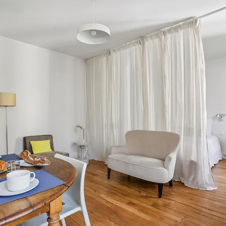 Escapade Elegante Dans Le Marais Apartmán *