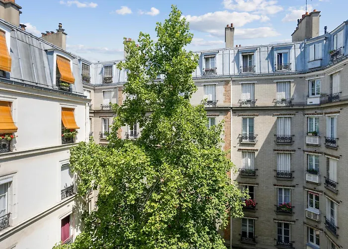 Escapade Elegante Dans Le Marais Lägenhet